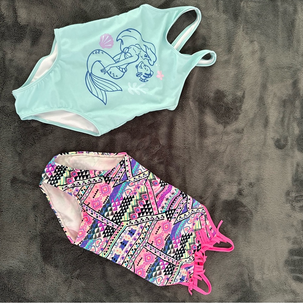 4 Pieces 5T Swim Suits